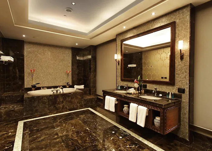 Moevenpick Ambassador Hotel Accra